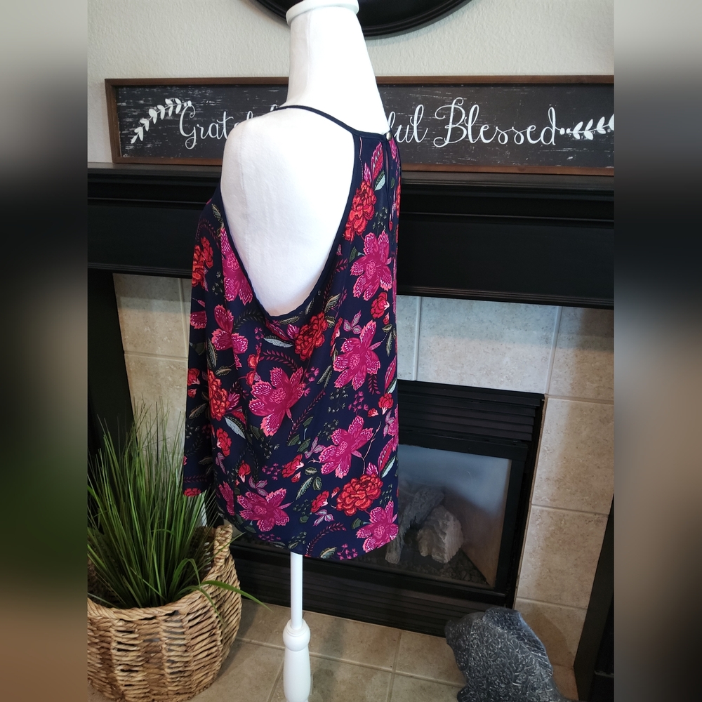 Papermoon Navy and Pink Floral Blouse - Picture 9 of 11
